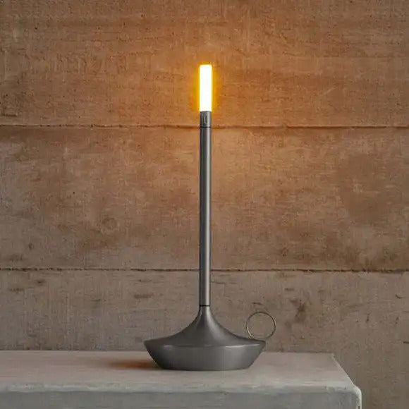 luminária de mesa - versátil - compacta - tdt iluminação